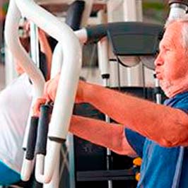 Movement velocity during high-and low-velocity resistance exercise protocols in older adults.